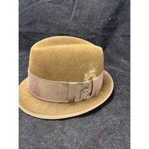 Vintage DOBBS GOLDEN COACH GUILD EDGE Brown FEDORA HAT SIZE 7 1/4